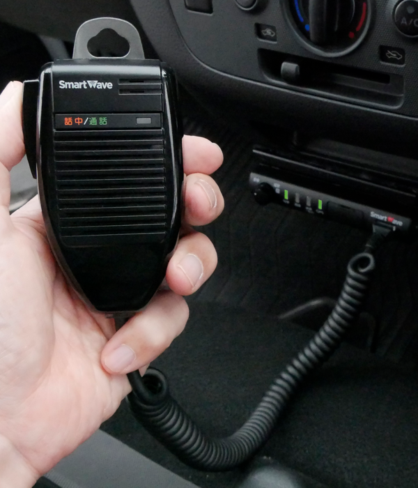 スピーカーマイク車内活用例